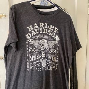 Ladies Harley Davison Skulll T